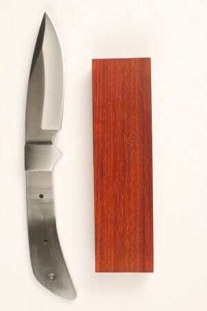 CHIEF YELLOWHORSE SKINNER SATIN – S110 KNIFE KIT - PADAUK