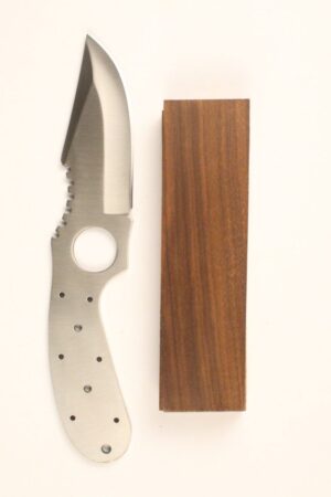 YUKON SKINNER KNIFE MAKING KIT - S183 - WALNUT