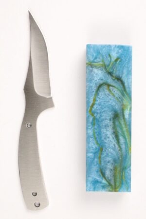 WOODSMAN SKINNER SATIN - S40 KNIFE KIT - IR BLUEGREEN RESIN