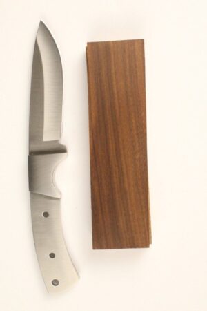 CUTTY SARK KNIFE MAKING KIT - WALNUT