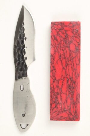 Otter skinner knife kit with hammered 440C blade and redstone handle scales