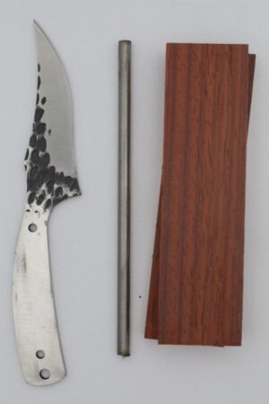 WOODSMAN SKINNER HAMMERED KNIFE KIT - SCF40 -PADAUK