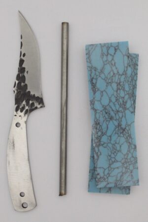 WOODSMAN SKINNER HAMMERED KNIFE KIT - SCF40 -TURQUOISE