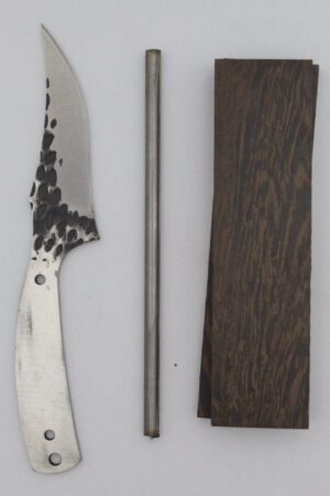 WOODSMAN SKINNER HAMMERED KNIFE KIT - SCF40 -WENGE