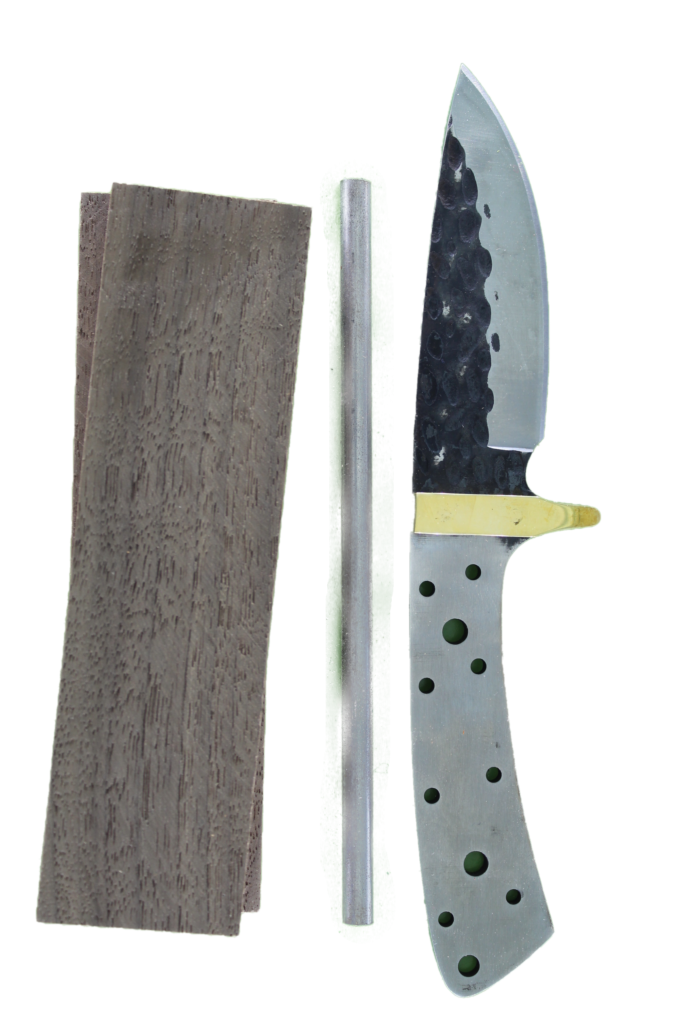 MOHAVE SKINNER HAMMERED - SCF805 - KNIFE KIT - WALNUT