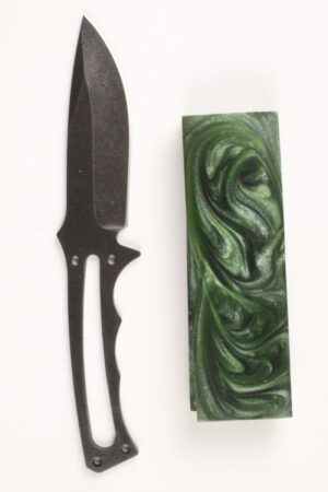 LONE SURVIVOR – STONEWASHED – SW450 KNIFE KIT - GREEN RESIN