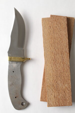 Shadowfang knife kit S713 with 440C stainless steel blade ready for assembly