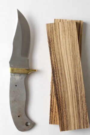 Shadowfang knife kit S713 with 440C stainless steel blade ready for assembly