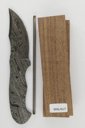 Damascus knife kit with clip point Damascus steel blade with walnut